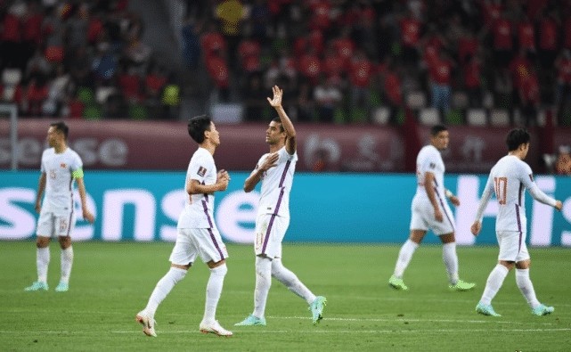 الأهلي والزمالك صراع الكرة الطائرة الذي لا ينتهي